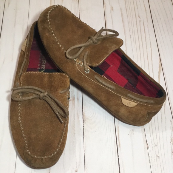 sperry moccasins